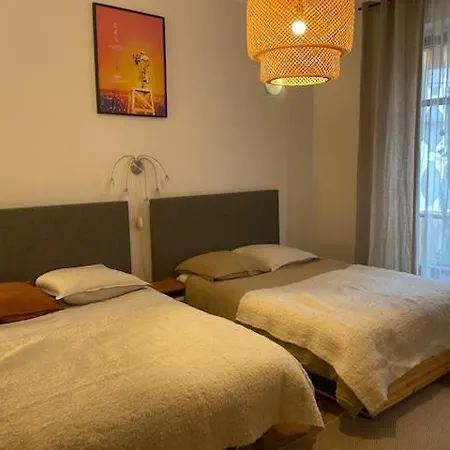 Trois Pièces Gallieni *