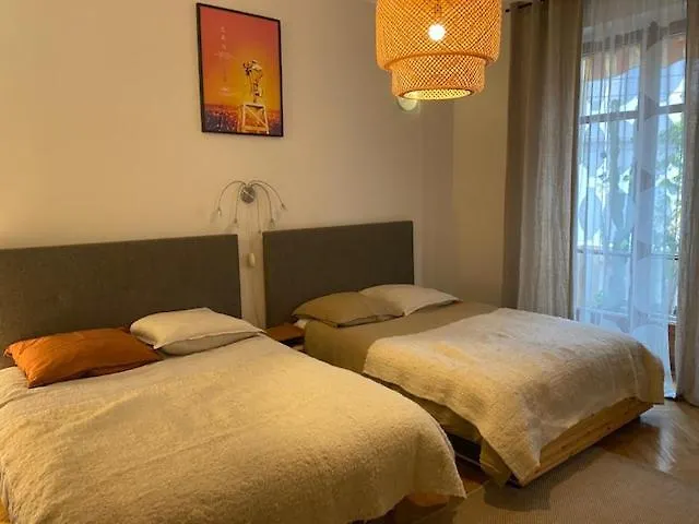 Trois Pièces Gallieni *